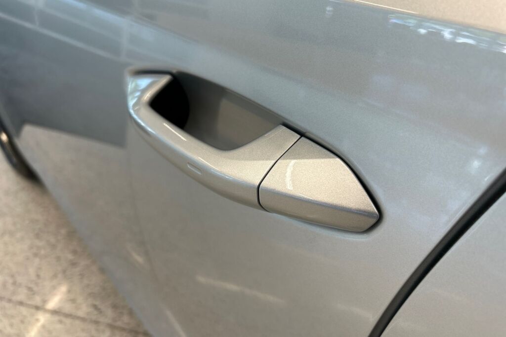 Skoda Octavia 2025 Combi 1.5 TSI 150 Top Selection eTEC DSG Autom.