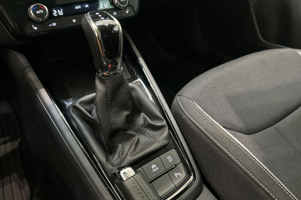 Skoda Scala 2024 1.0 TSI 116 Selection DSG Autom.