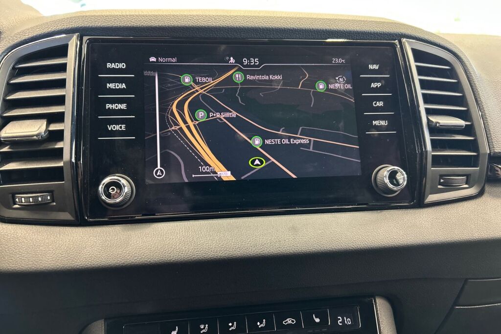 Skoda Karoq 2023 1.5 TSI SportLine DSG Autom.