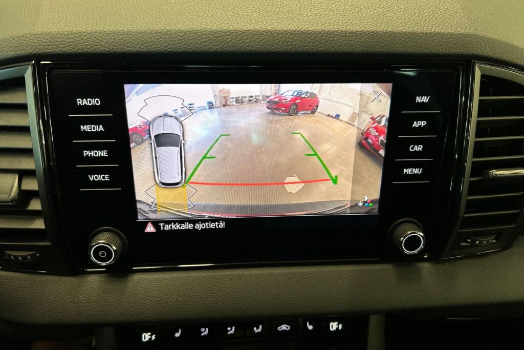 SKODA Karoq 2023 1.5 TSI SportLine DSG Autom.