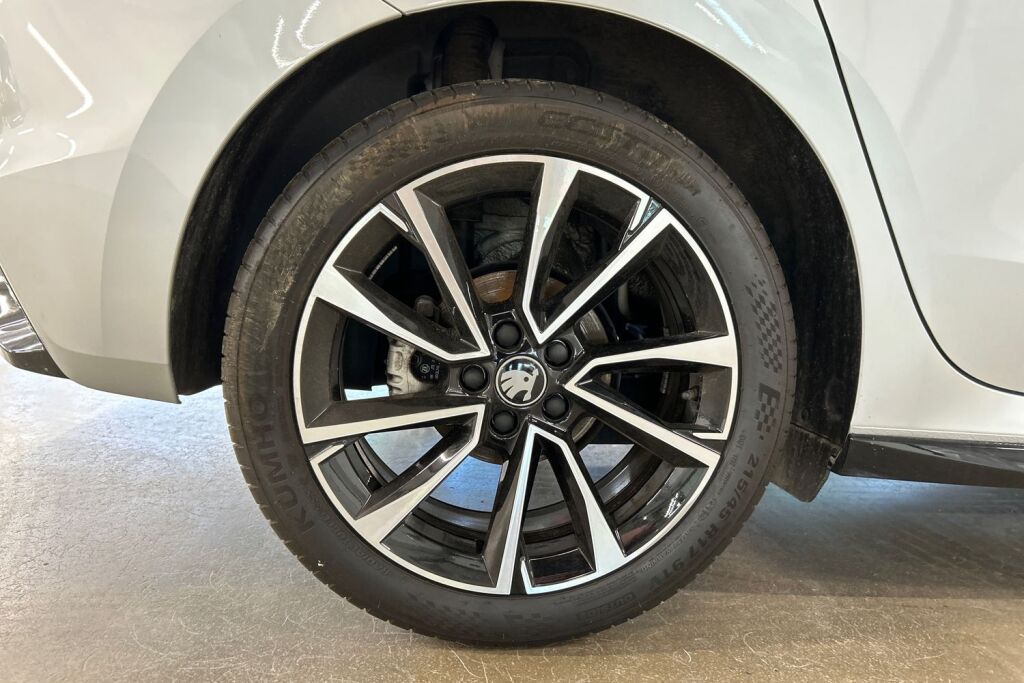 Skoda Fabia 2025 1.5 TSI Monte Carlo DSG Autom.