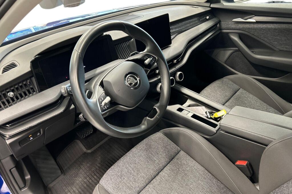 SKODA Superb 2025 Combi 1.5 TSI eTEC Essence DSG Autom.