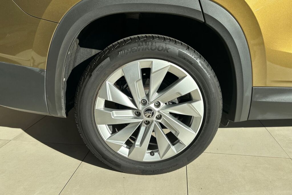 SKODA Kodiaq 2024 1.5 TSI eTEC Selection DSG Autom.