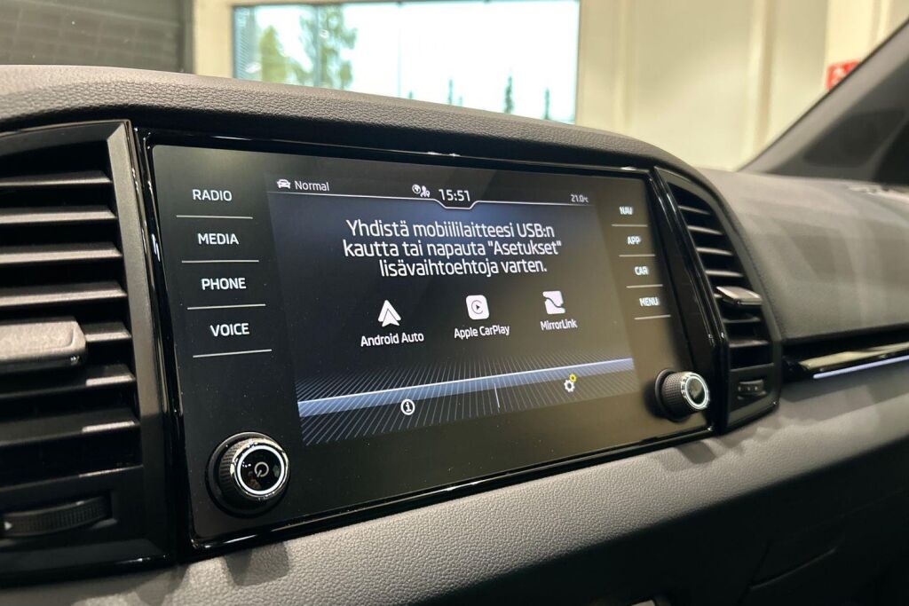 Skoda Karoq 2023 1.5 TSI SportLine DSG Autom.