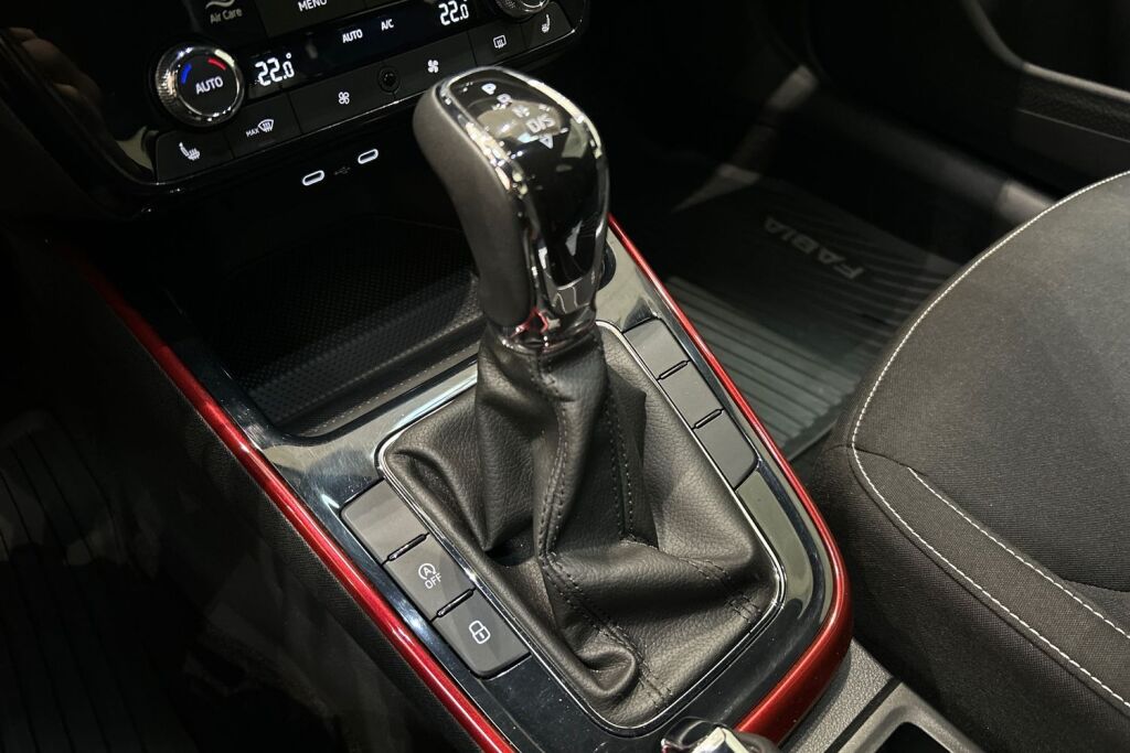 Skoda Fabia 2025 1.0 TSI 116 Monte Carlo DSG Autom.
