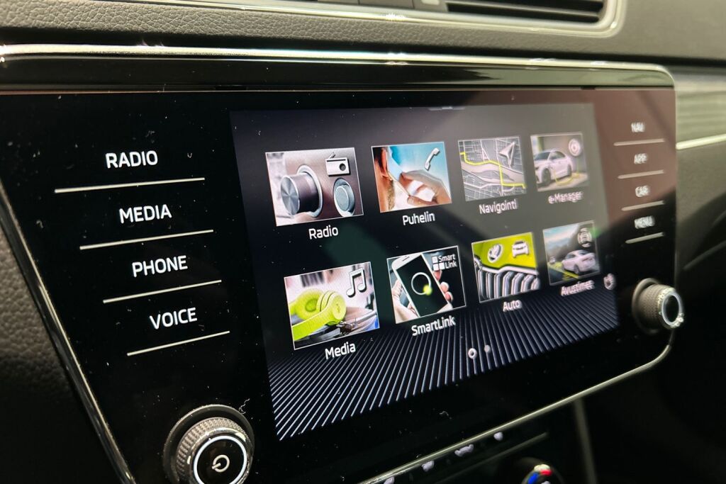 SKODA Superb 2020 Combi 1,4 TSI PHEV Style iV DSG Autom.