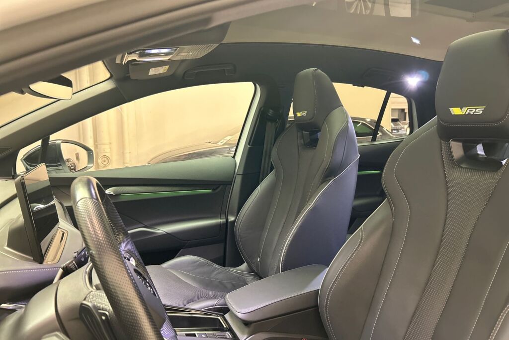 Skoda Enyaq 2023 Coupe 80x 4x4 RS iV