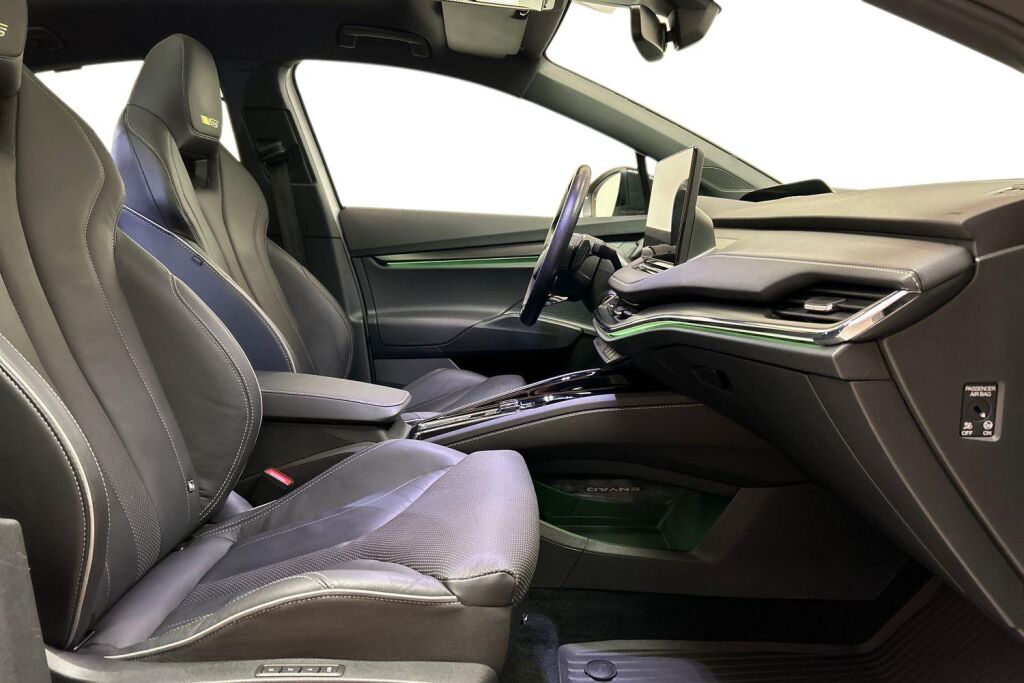 Skoda Enyaq 2023 Coupe 80x 4x4 RS iV