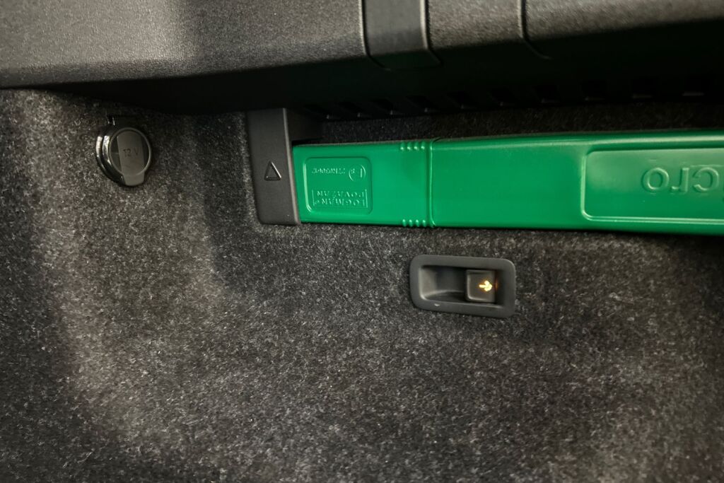 Skoda Enyaq 2023 Coupe 80x 4x4 RS iV