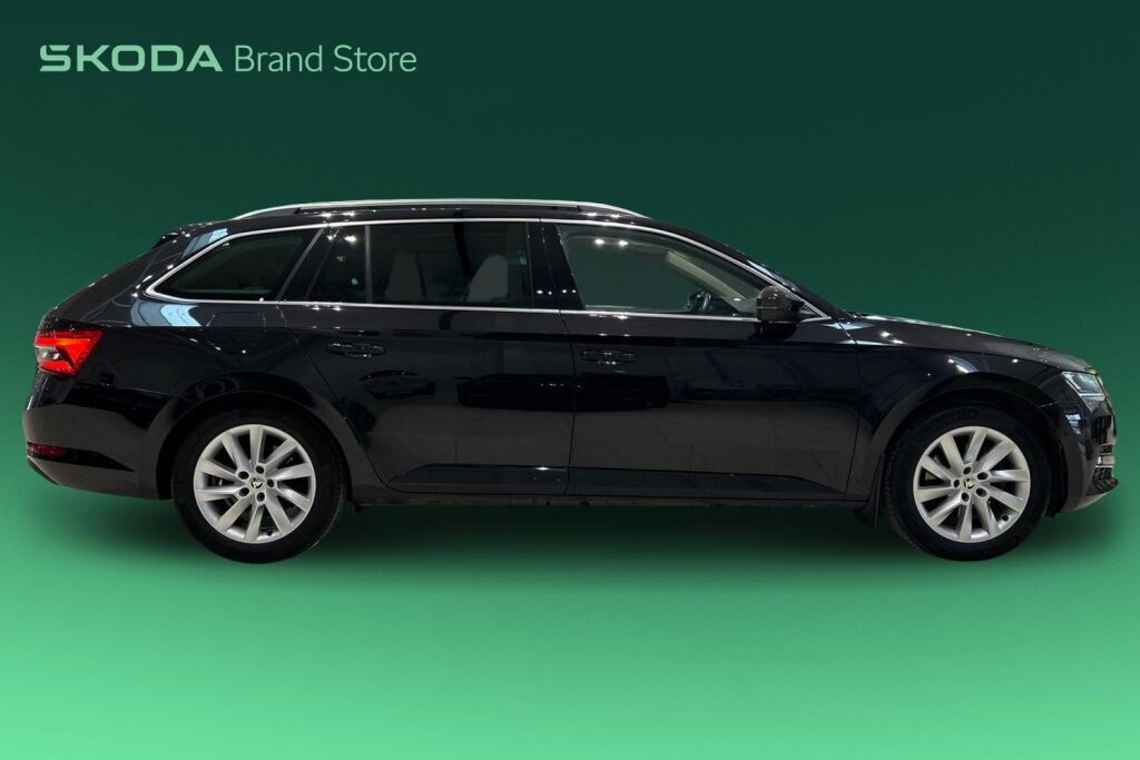SKODA Superb 2023 Combi 1.5 TSI ACT Style BusinessLine DSG Autom.