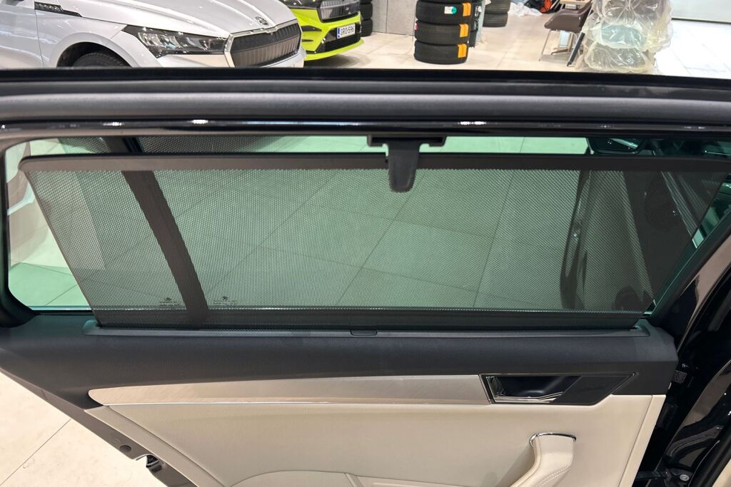 SKODA Superb 2023 Combi 1.5 TSI ACT Style BusinessLine DSG Autom.