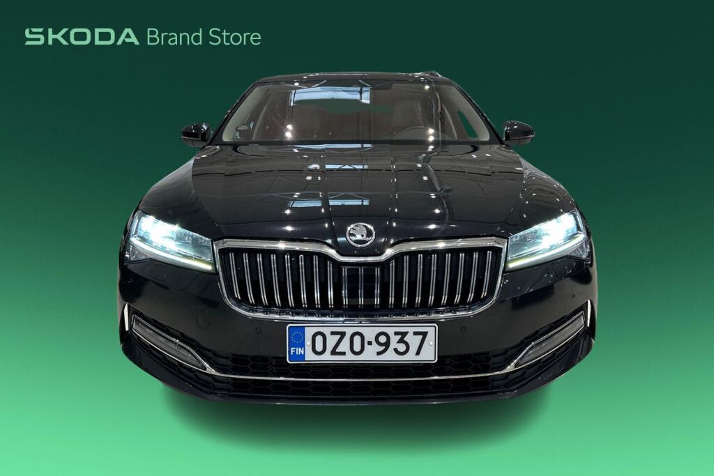 SKODA Superb 2023 Combi 1.5 TSI ACT Style BusinessLine DSG Autom.