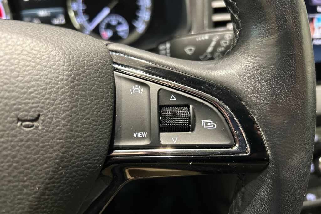 SKODA Karoq 2018 1,5 TSI Style DSG Autom.