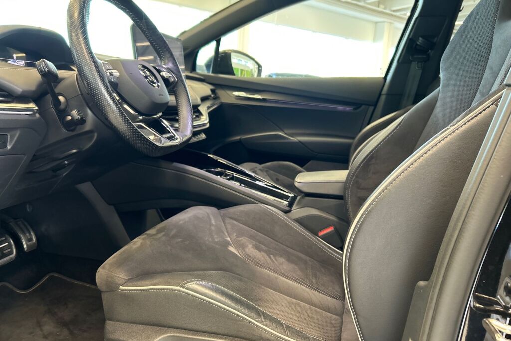 Skoda Enyaq 2023 80 SportLine iV