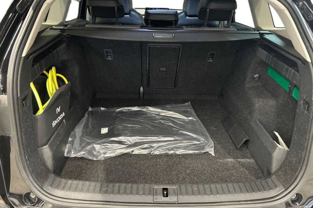 Skoda Enyaq 2023 60 iV