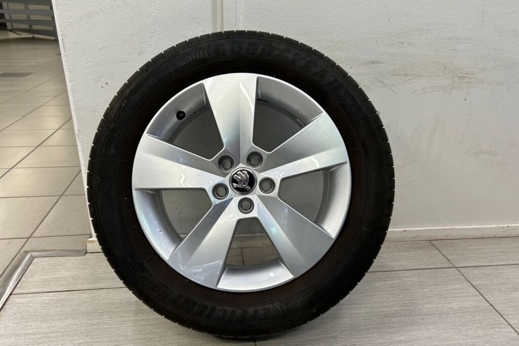 Skoda Scala 2023 1.0 TSI 110 Ambition