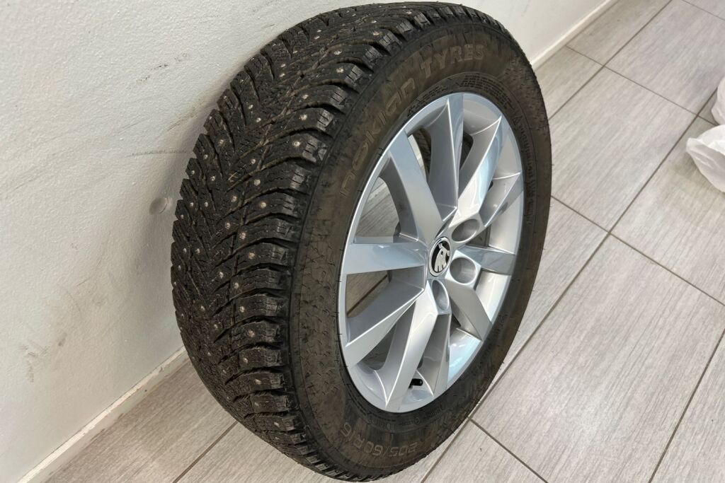 Skoda Kamiq 2023 1.0 TSI 110 Style DSG Autom.