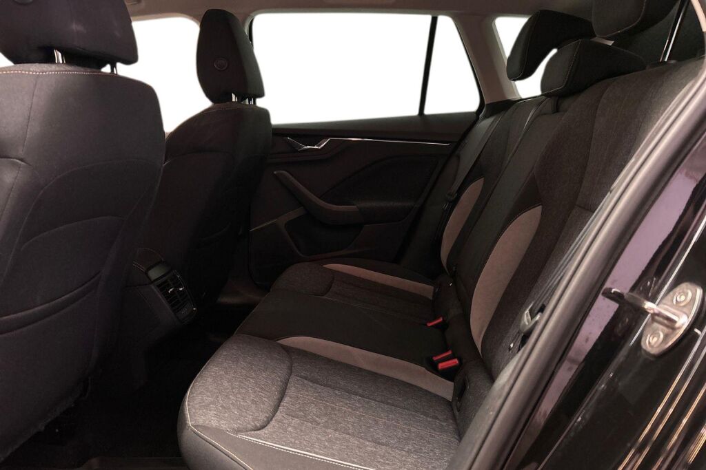 Skoda Kamiq 2023 1.0 TSI 110 Style DSG Autom.