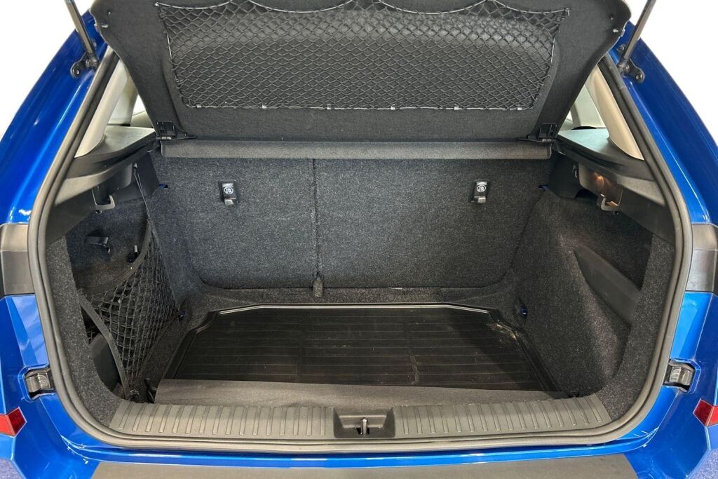 SKODA Kamiq 2023 1.5 TSI Ambition DSG Autom.