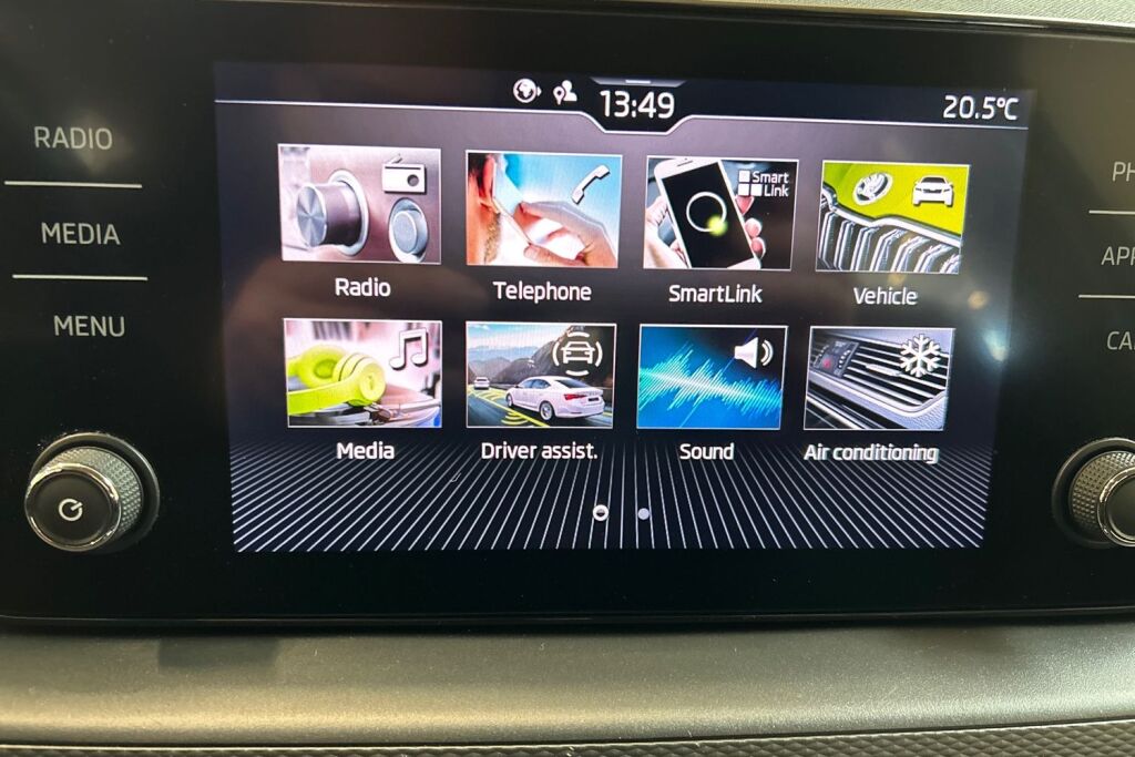 SKODA Kamiq 2023 1.5 TSI Ambition DSG Autom.