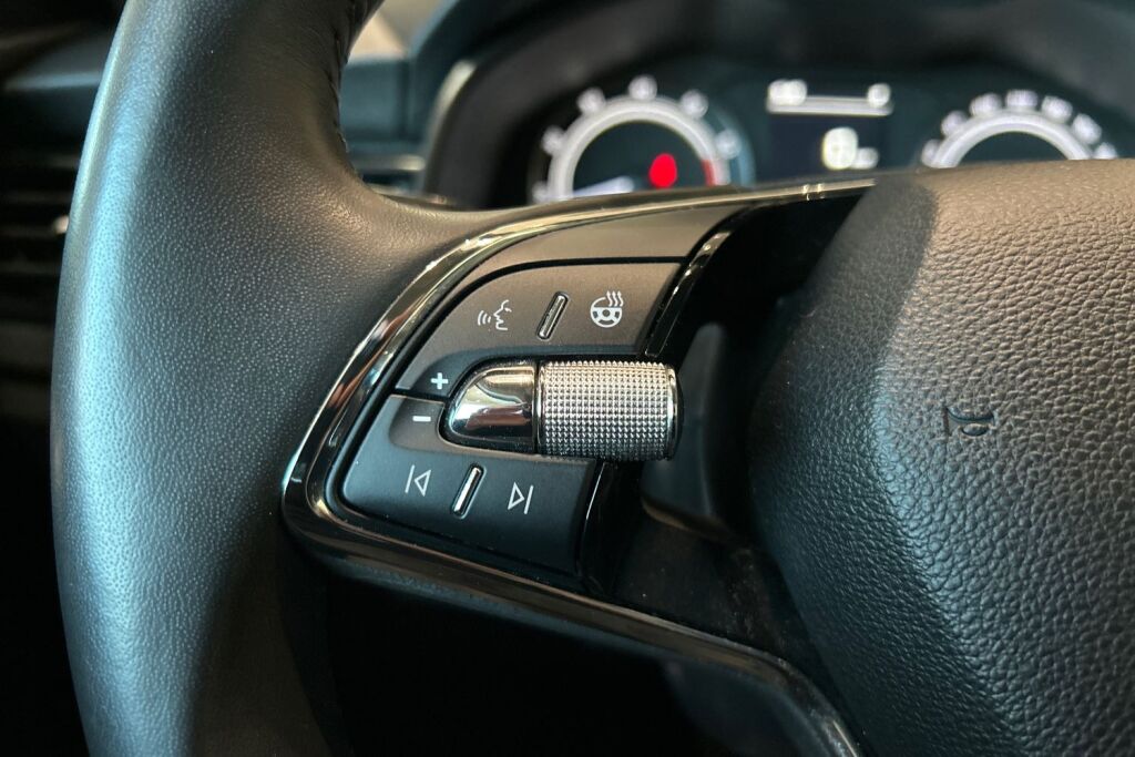 Skoda Kamiq 2023 1.5 TSI Ambition DSG Autom.