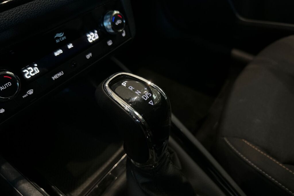 Skoda Kamiq 2023 1.5 TSI Ambition DSG Autom.