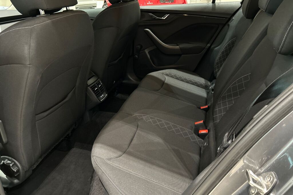 SKODA Kamiq 2023 1.5 TSI Ambition DSG Autom.
