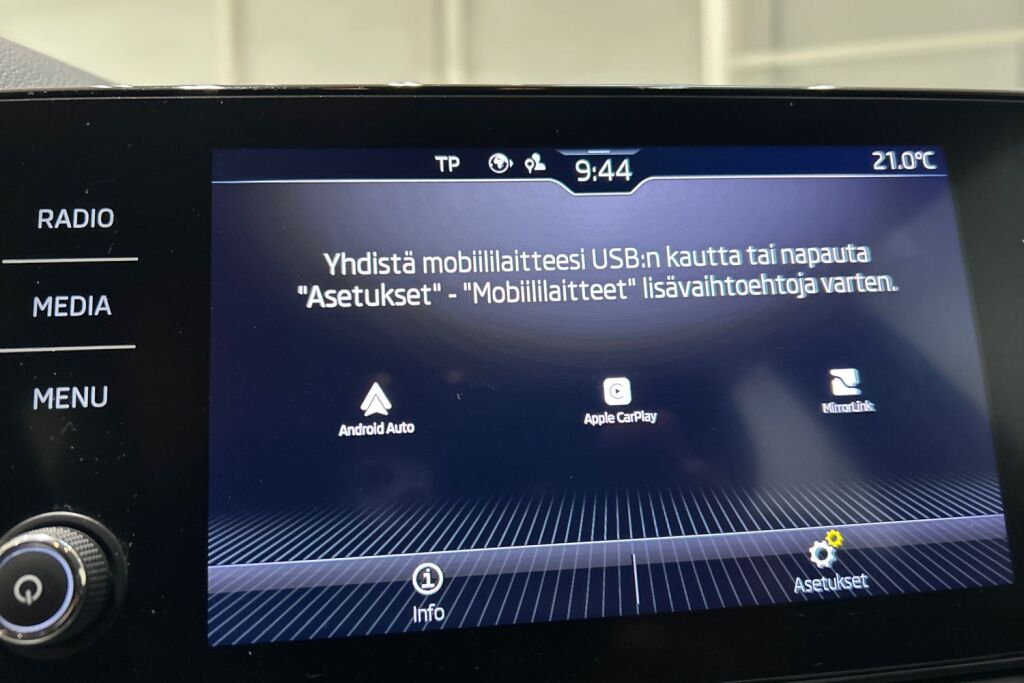 SKODA Kamiq 2023 1.5 TSI Ambition DSG Autom.