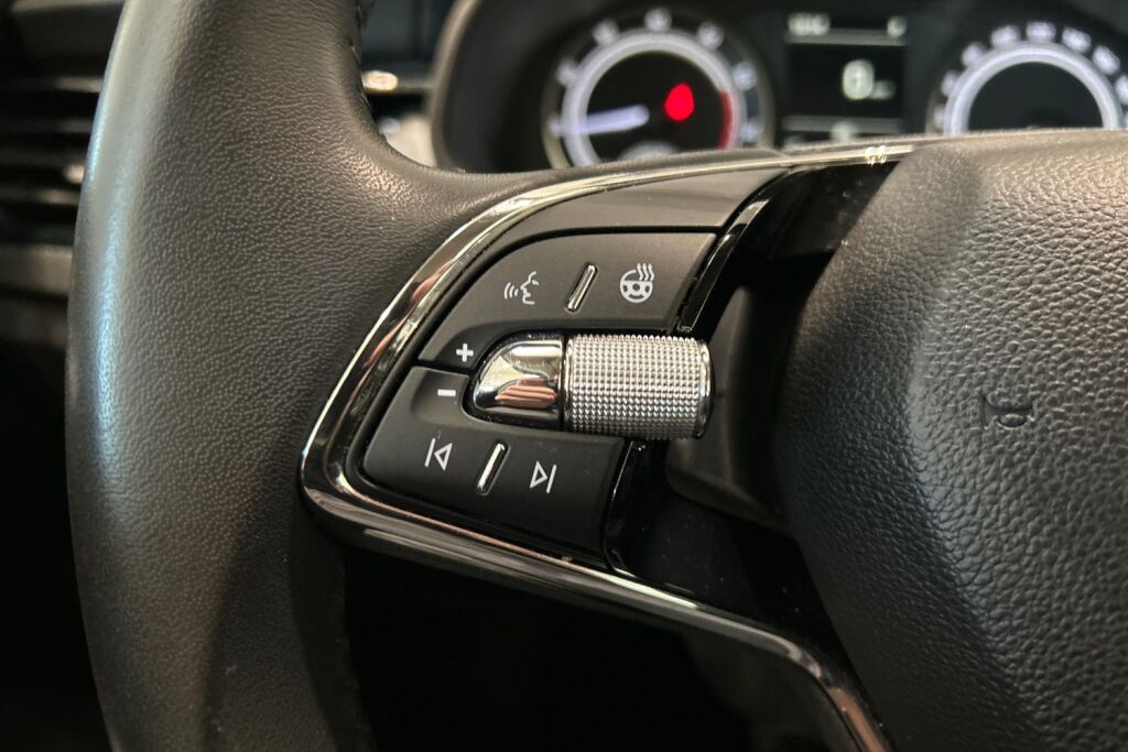 Skoda Kamiq 2023 1.5 TSI Ambition DSG Autom.