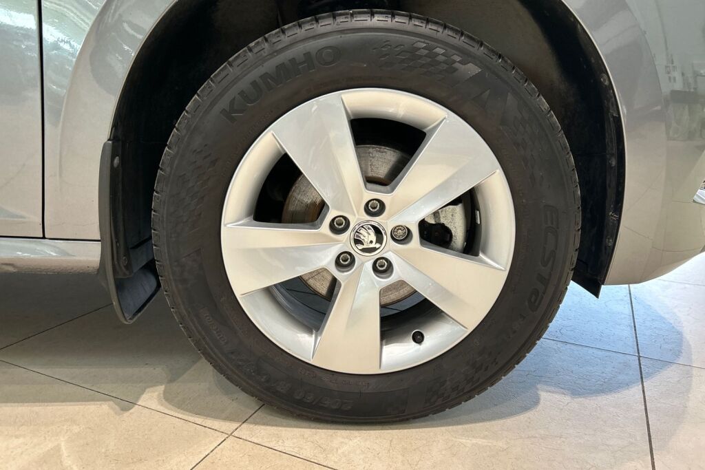 Skoda Kamiq 2023 1.5 TSI Ambition DSG Autom.