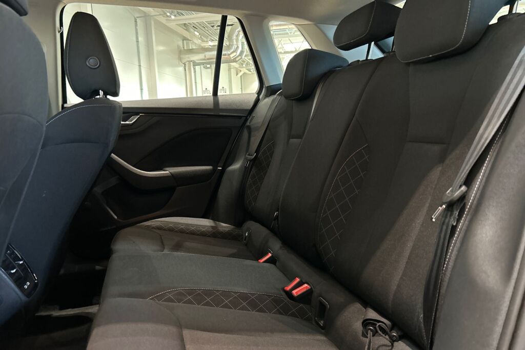 Skoda Kamiq 2023 1.5 TSI Ambition DSG Autom.