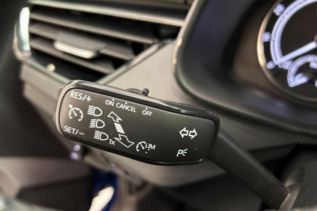 Skoda Kamiq 2023 1.5 TSI Ambition DSG Autom.