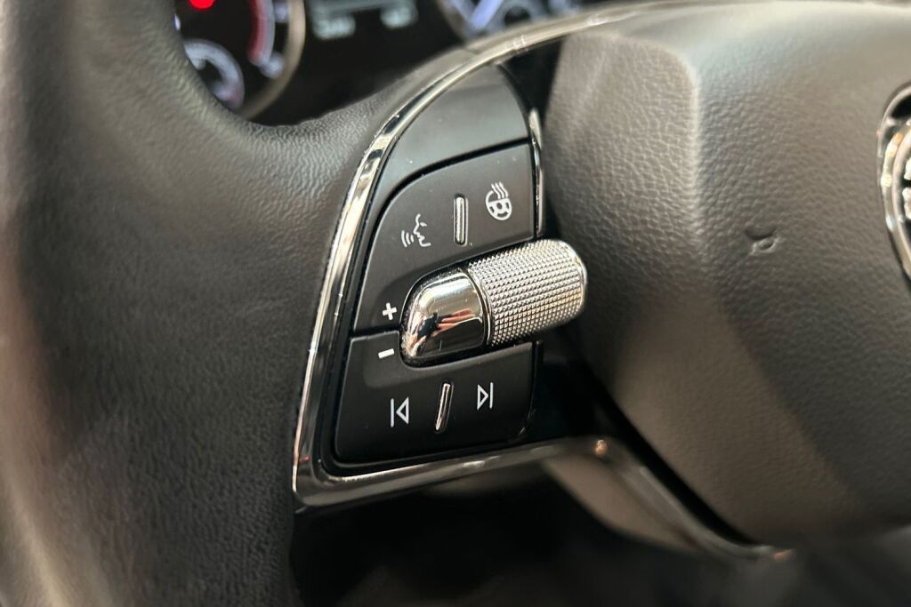 Skoda Kamiq 2023 1.5 TSI Ambition DSG Autom.