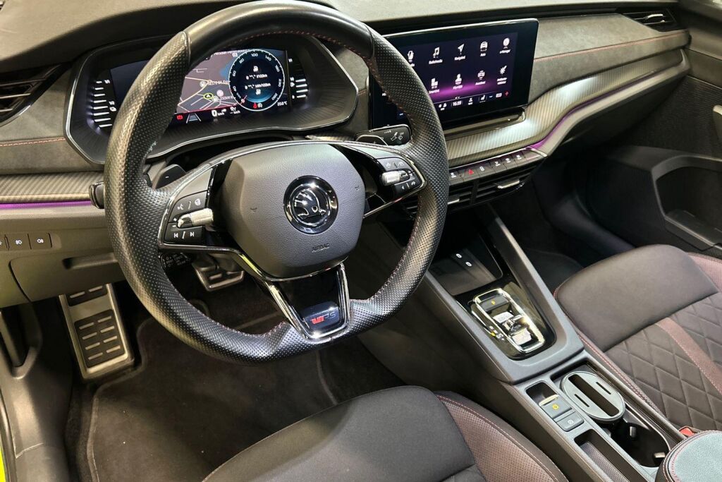 Skoda Octavia 2024 1.4 TSI PHEV RS iV DSG Autom.