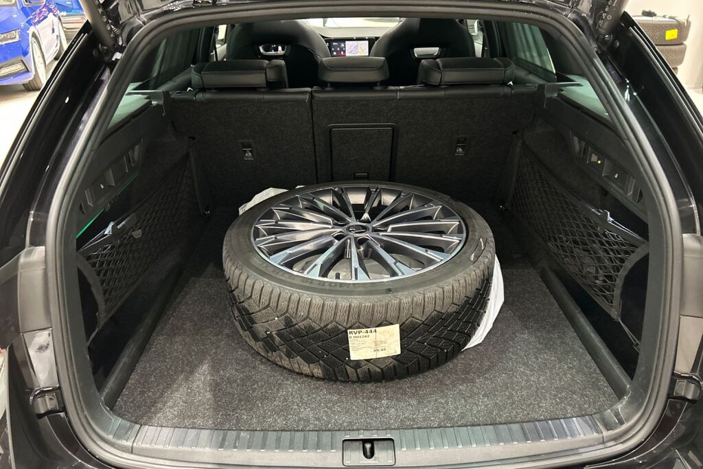 Skoda Octavia 2023 Combi 1.4 TSI PHEV RS iV DSG Autom.