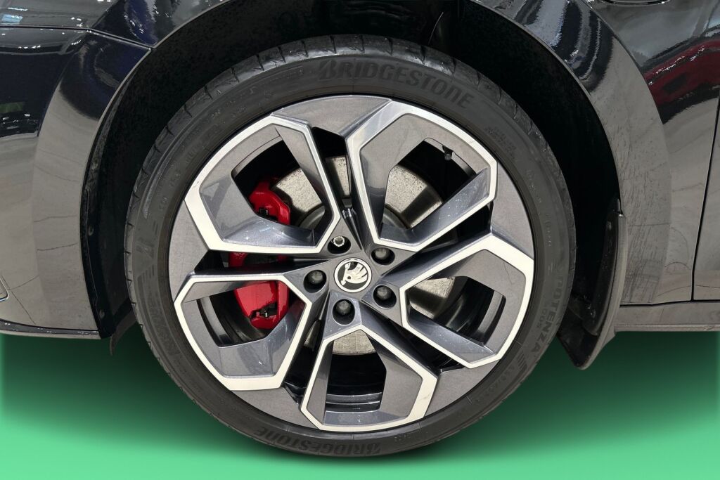 Skoda Octavia 2023 Combi 1.4 TSI PHEV RS iV DSG Autom.