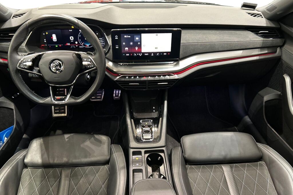 Skoda Octavia 2023 Combi 1.4 TSI PHEV RS iV DSG Autom.