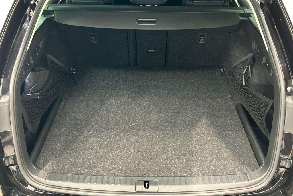 Skoda Octavia 2023 Combi 1.4 TSI PHEV Style Nordic Edition iV DSG Autom.