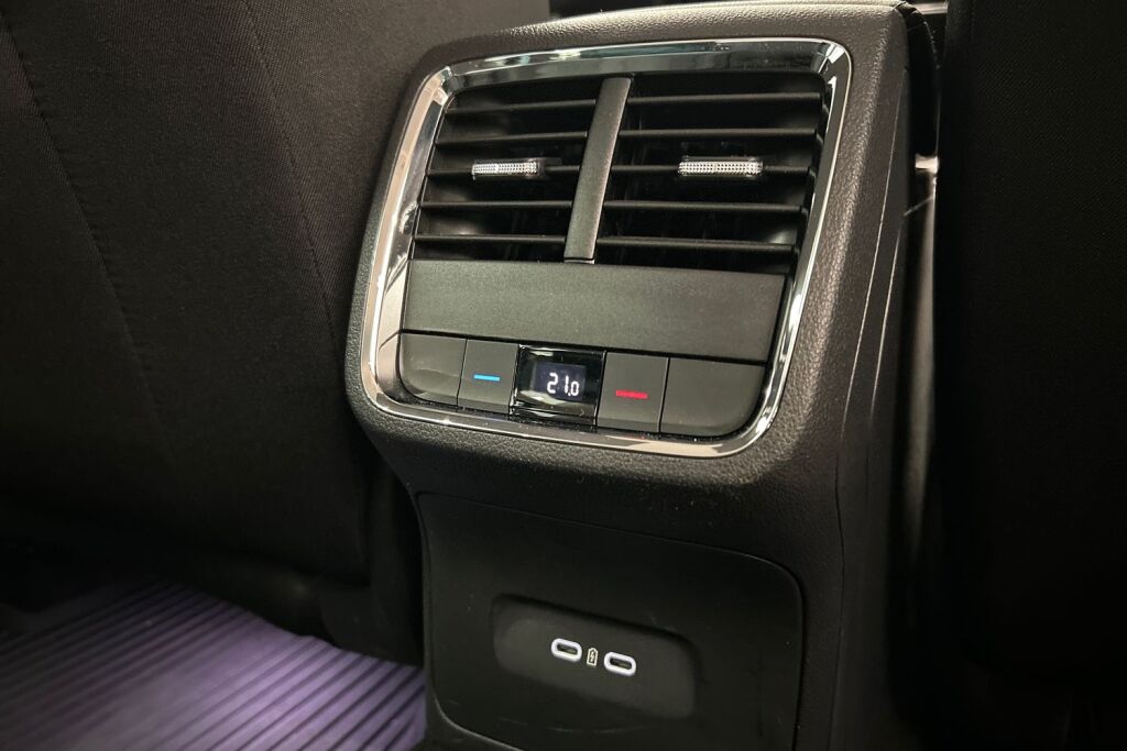 Skoda Octavia 2023 Combi 1.4 TSI PHEV Style Nordic Edition iV DSG Autom.