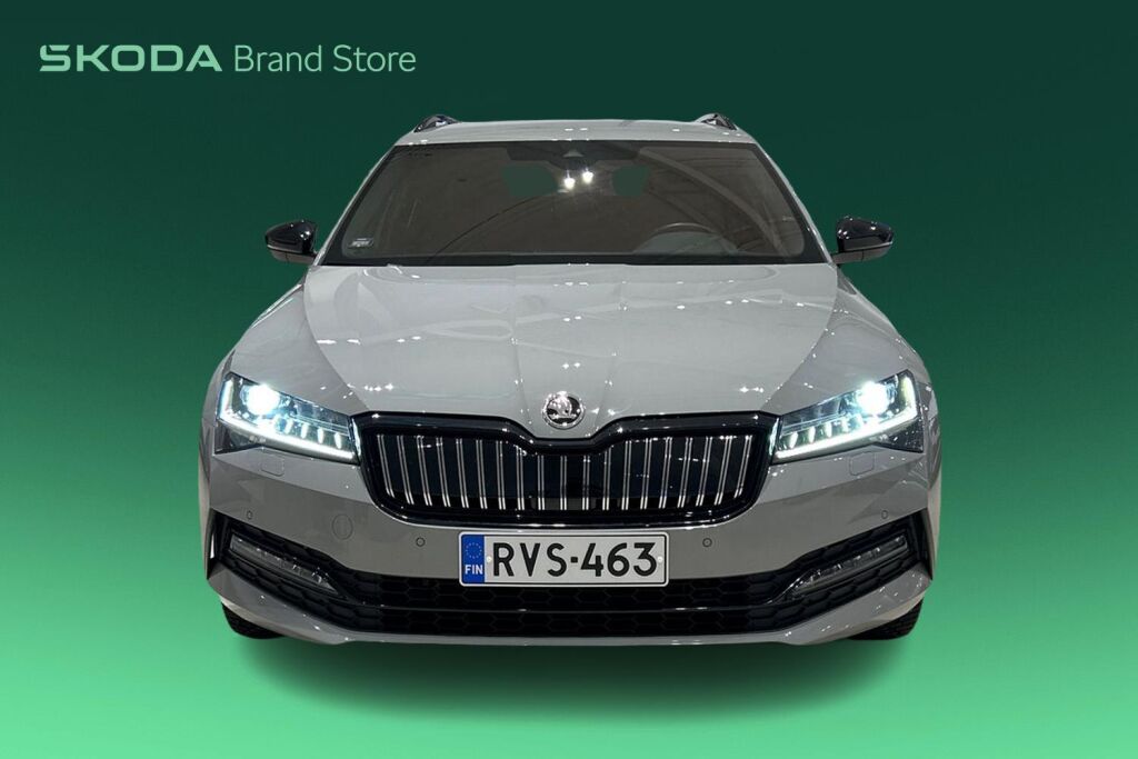 Skoda Superb 2024 Combi 1.4 TSI PHEV SportLine iV Business DSG Autom.