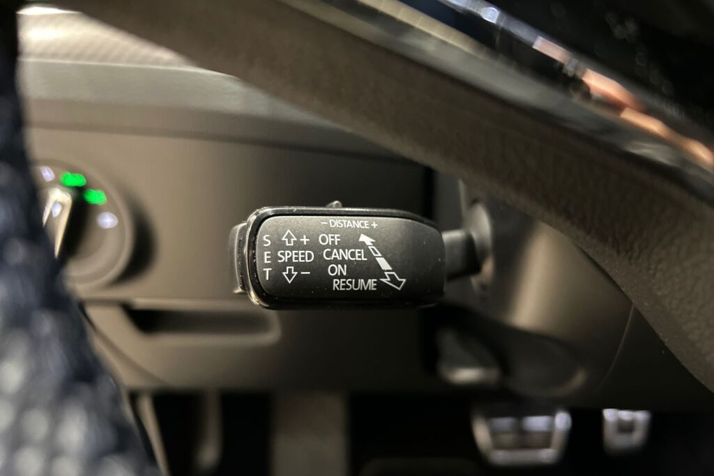 Skoda Superb 2024 Combi 1.4 TSI PHEV SportLine iV Business DSG Autom.