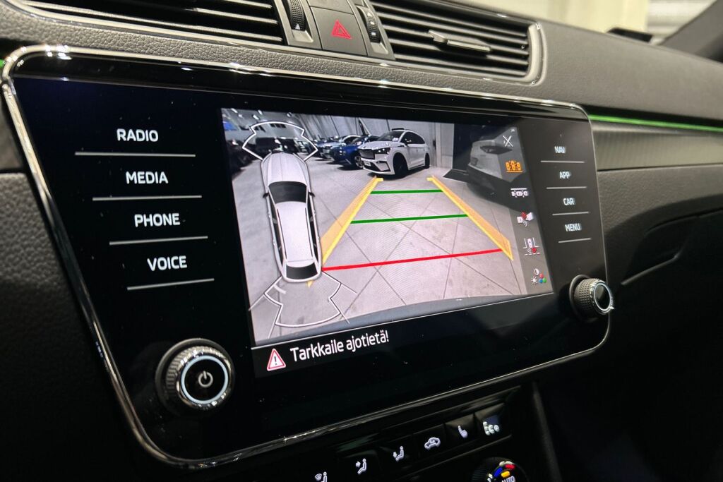 Skoda Superb 2024 Combi 1.4 TSI PHEV SportLine iV Business DSG Autom.