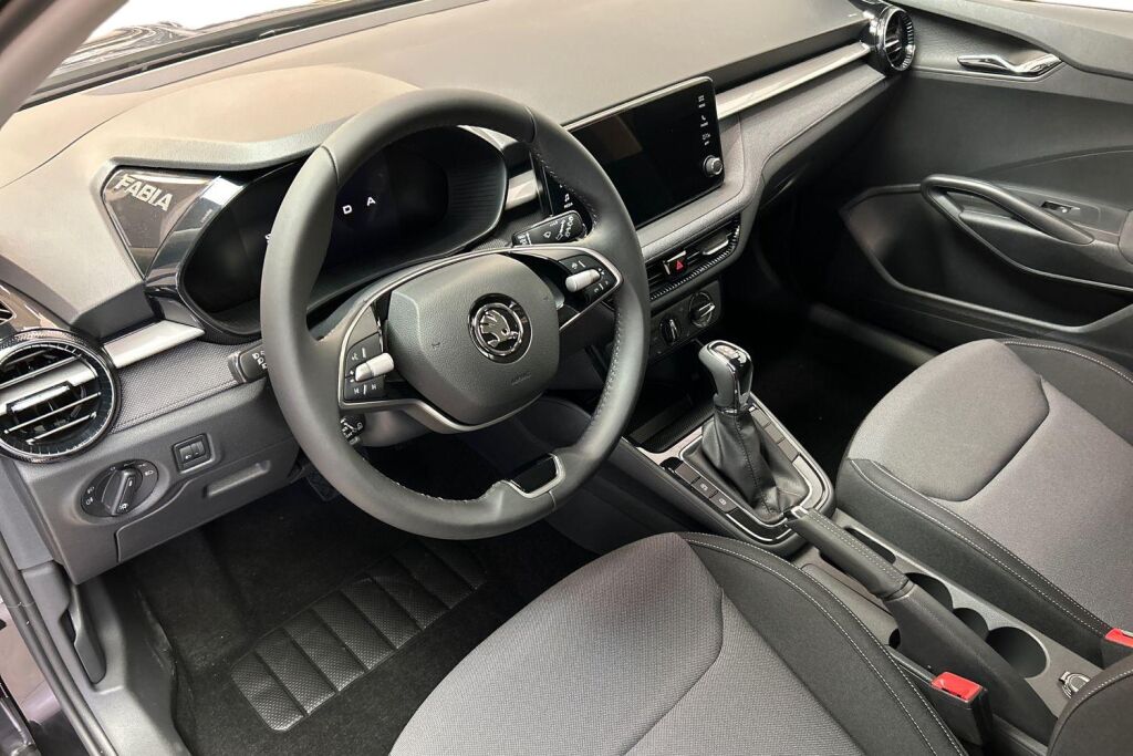 Skoda Fabia 2024 1.0 TSI 116 Selection DSG Autom.