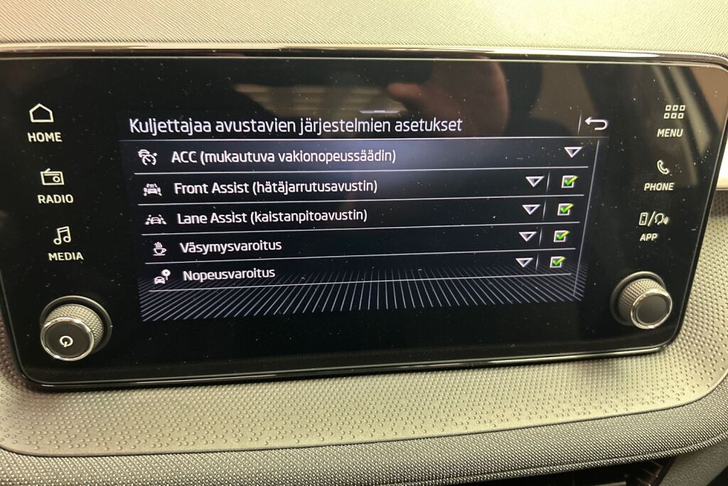 Skoda Fabia 2024 1.0 TSI 116 Selection DSG Autom.