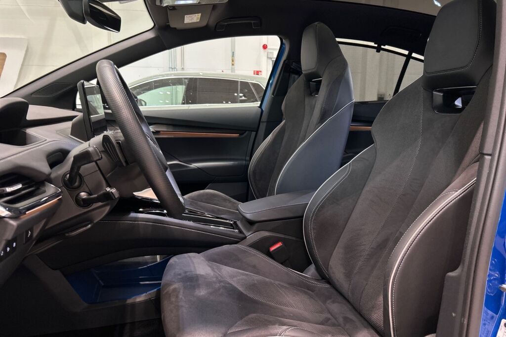 Skoda Enyaq 2024 Coupe 85x 4x4 SportLine