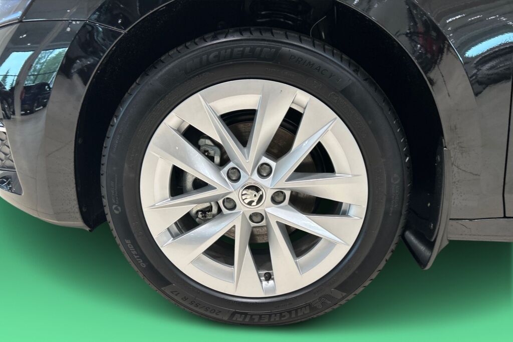 Skoda Octavia 2025 Combi 1.5 TSI 150 Selection eTEC DSG Autom.