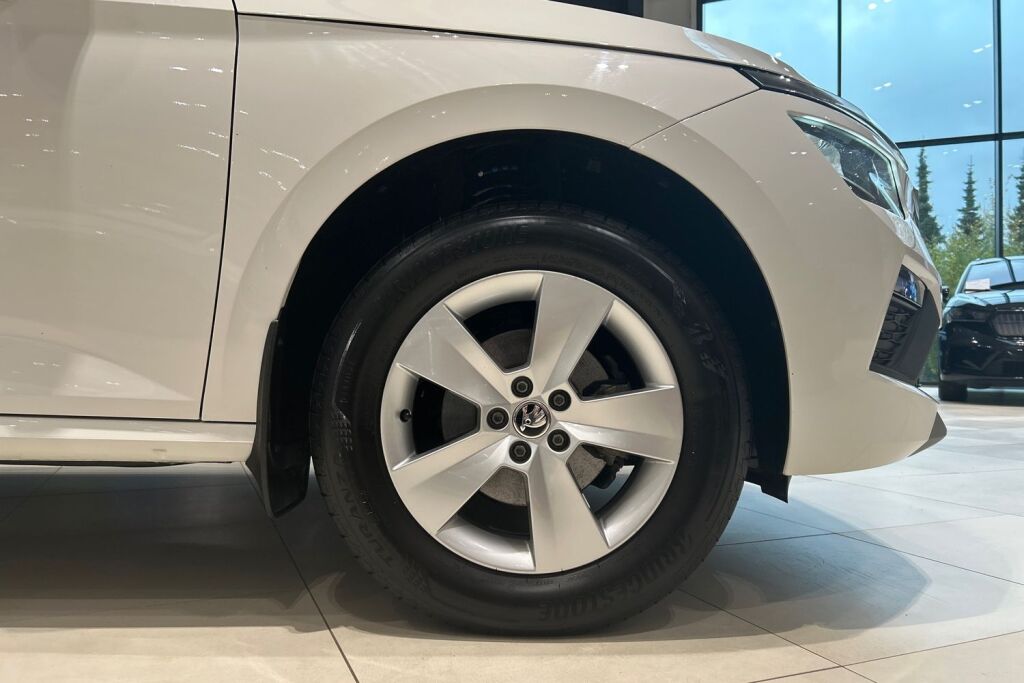 Skoda Kamiq 2024 1.0 TSI 116 Selection DSG Autom.
