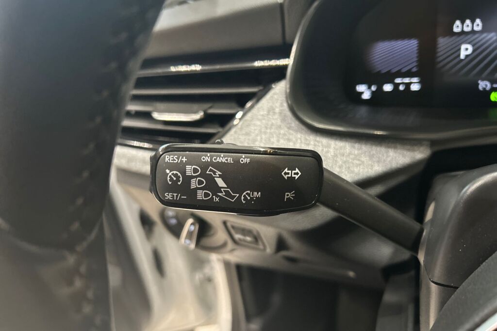 Skoda Kamiq 2024 1.0 TSI 116 Selection DSG Autom.