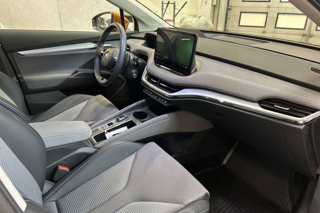 Skoda Enyaq 2024 85x 4x4 Style BusinessLine