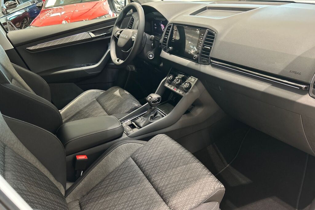 Skoda Karoq 2025 1.5 TSI Style DSG Autom.